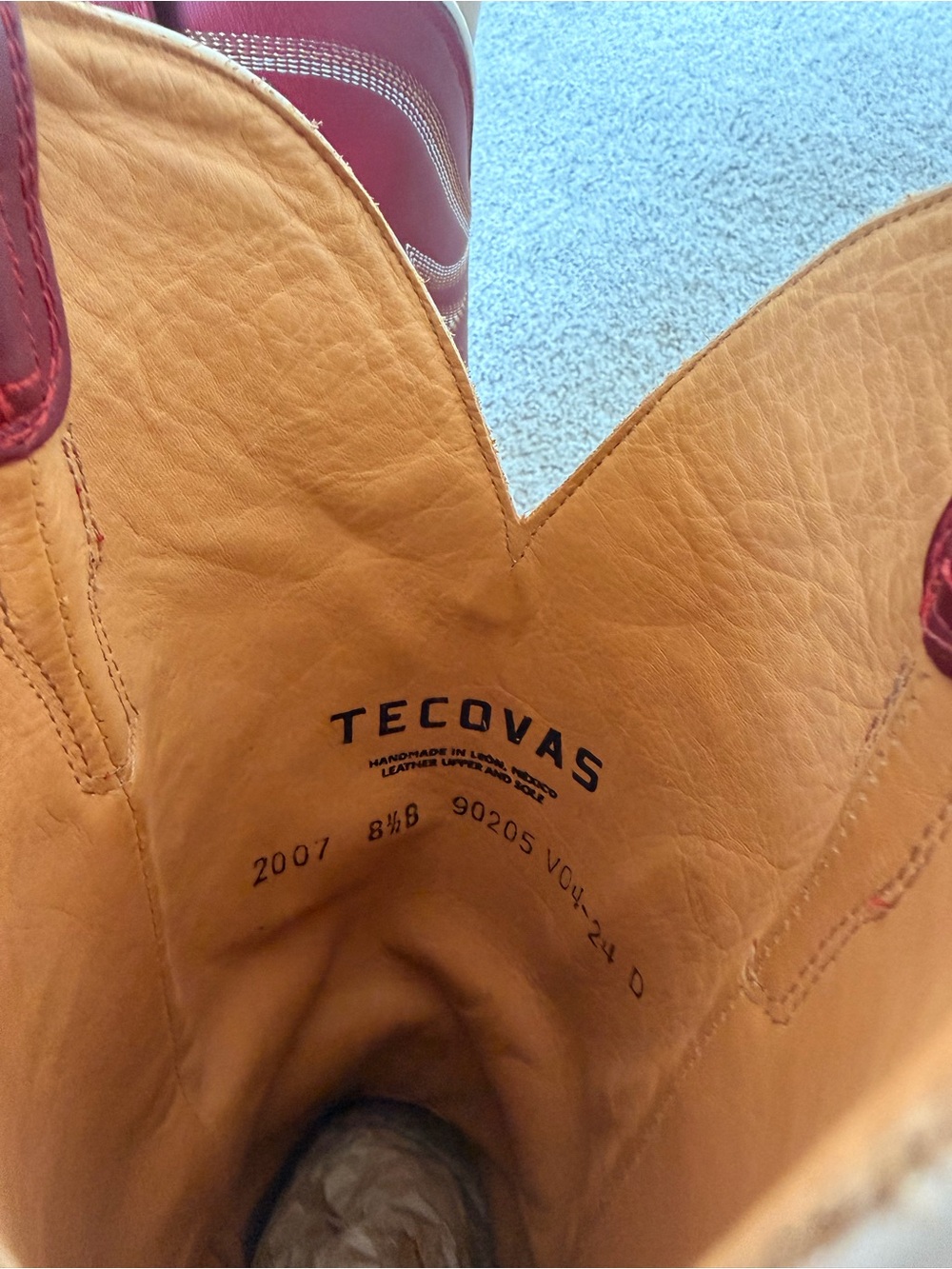 Tecovas The Annie Cowgirl Western Boots in Scarlet Cowhide - Picture 10 of 10